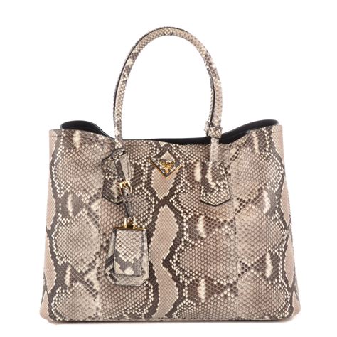 borsa prada pitone metallizzato|Borse Prada Pitone per Donna .